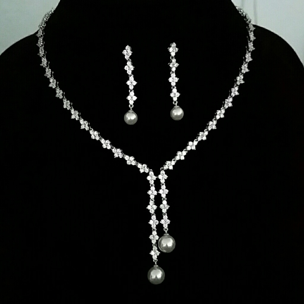 STUNNING JEWELRY SET